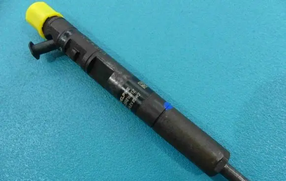 Ford Focus Fuel injector EJBR01601Z IMPRK1024666