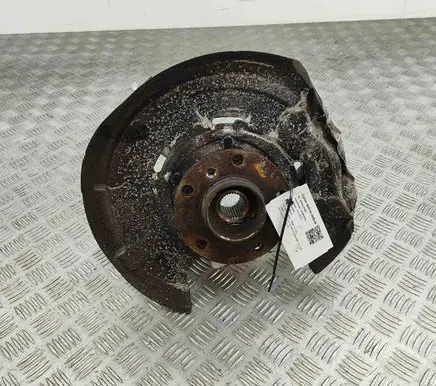 BMW 5 F10 F11 Rear wheel hub 6793770
