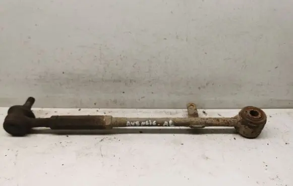 Toyota Avensis T250 Rear suspension control arm 