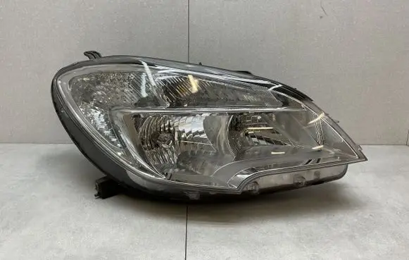 Opel Mokka Headlight/headlamp