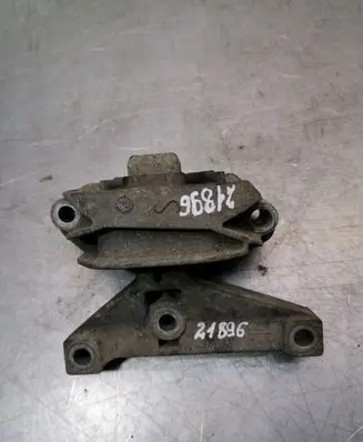 Citroen C2 Engine mount bracket 9647722280