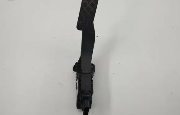 Seat Arona Accelerator throttle pedal 2Q2723503A