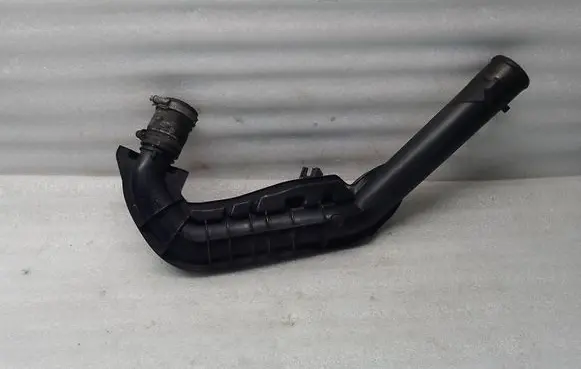 Volvo V70 Intercooler hose/pipe 6G916K683A