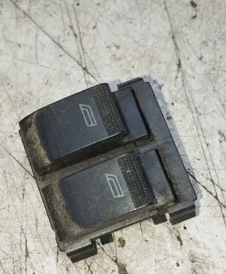 Audi A3 S3 8L Electric window control switch 501667 8L0959851