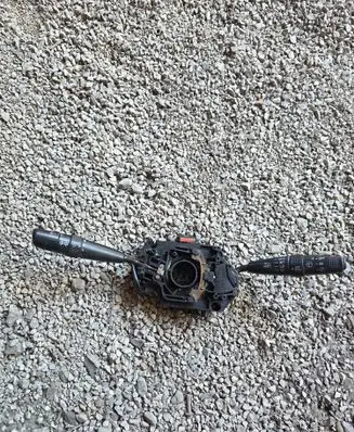 Subaru Legacy Wiper turn signal indicator stalk/switch 178130