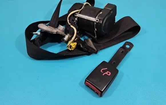 Volkswagen Transporter - Caravelle T5 Front seatbelt 7H0857805F IMPRK1431570