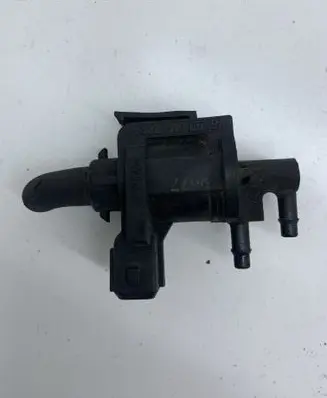 Ford Focus Turbo solenoid valve 93BB9H465BA