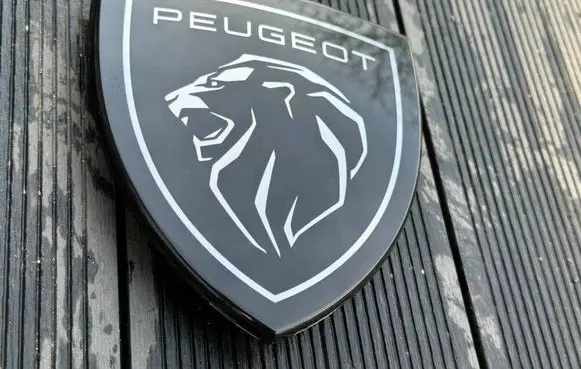 Peugeot 308 Manufacturer badge logo/emblem 9837101480