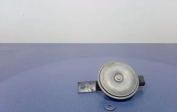 Porsche Panamera (970) Horn signal 971951101