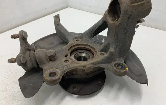 Seat Leon (5F) Front wheel hub 5Q0400053GE 1GHW14V