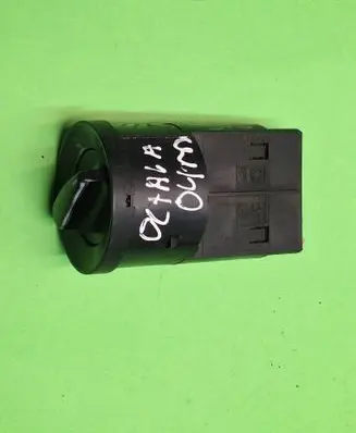Skoda Octavia Mk1 (1U) Light switch 1C0941531A 04052031