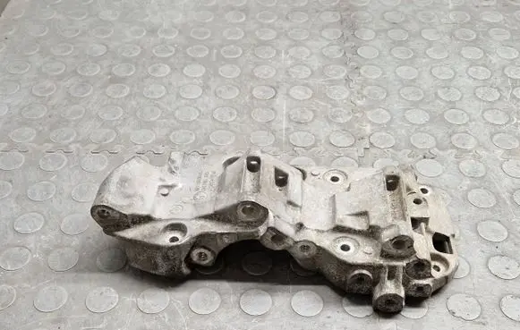 Generator/alternator bracket