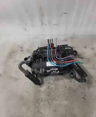 Volkswagen Phaeton Air suspension compressor/pump 3D0616005L 15150000443