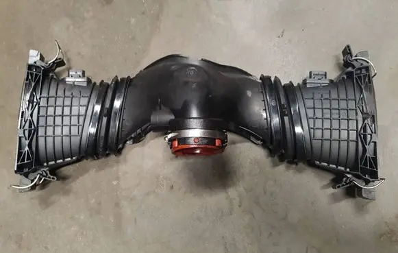 Mercedes-Benz GLE (W166 - C292) Turbo air intake inlet pipe/hose A6420902242 8061200005