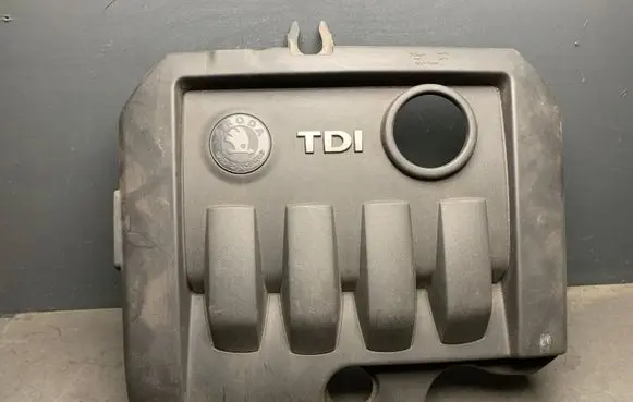 Skoda Octavia Mk2 (1Z) Engine cover (trim) 03G103925BN