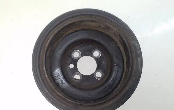 Volkswagen Golf VI Crankshaft pulley 038105243m