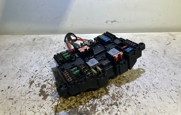 Mercedes-Benz EQA Fuse box set A1779061302 003848 Q02ZGS001