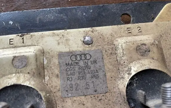 Audi 80 90 B3 Coolant fan relay 4A0959493A