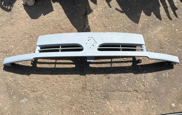 Renault Master II Front grill