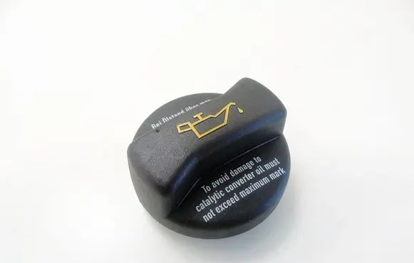 Seat Altea Oil filler cap 026103485E
