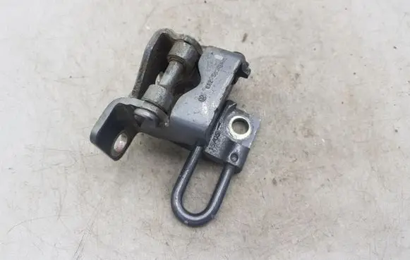 Volkswagen Golf Plus Rear door lower hinge NOCODE