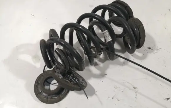Opel Mokka X Rear coil spring