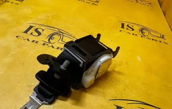 Citroen C4 II Picasso Rear seatbelt 96771410XX