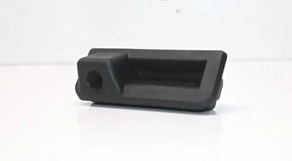 Audi A5 Tailgate/boot open switch button 8W8827566D