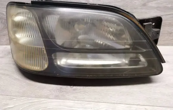 Subaru Legacy Headlight/headlamp