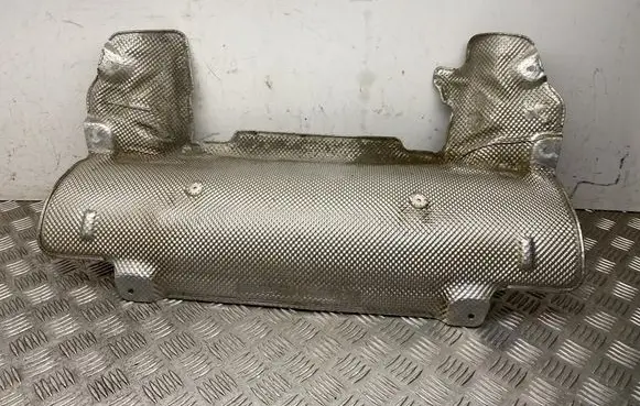 BMW 5 G60 G61 Exhaust heat shield 9449821