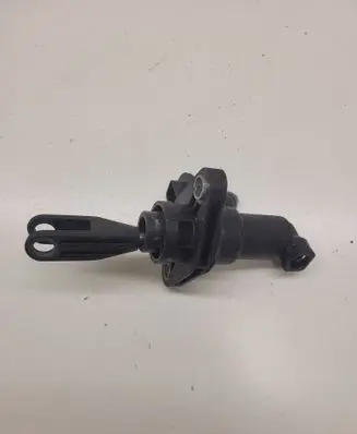 Mitsubishi Colt Clutch master cylinder A4542900004
