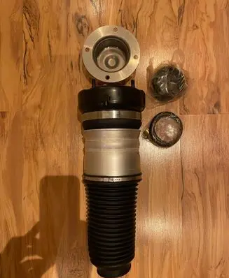 Audi A6 S6 C6 4F Front air suspension shock absorber 4F0616039 4F0616040