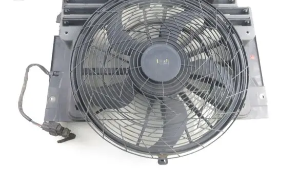 BMW X5 E53 Fan set 6906107