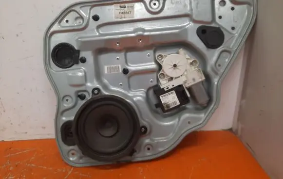 Volvo S40 Rear door window regulator with motor 30724757