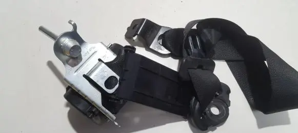 Opel Vectra B Front seatbelt 24433921 561044600