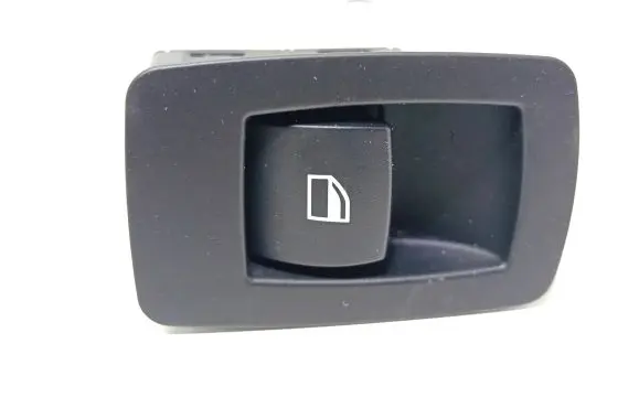 BMW 1 E81 E87 Electric window control switch 6945874