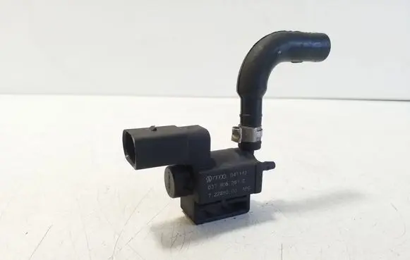 Vacuum valve