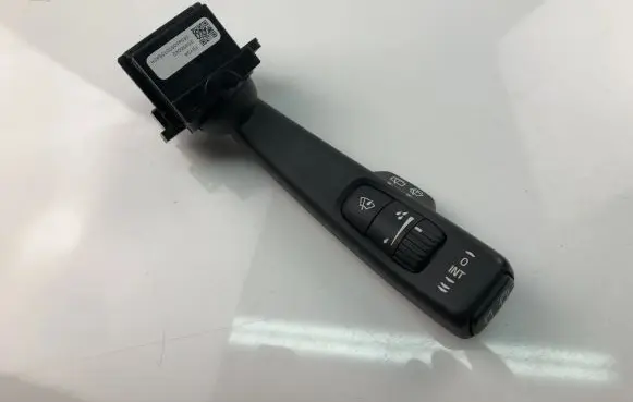 Volvo V60 Indicator stalk 31456042