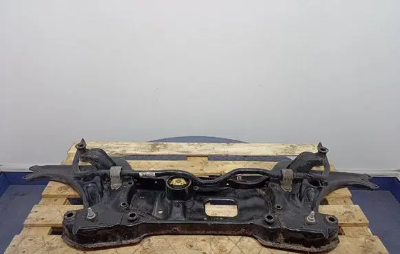 Skoda Yeti (5L) Front subframe 1K0199315B