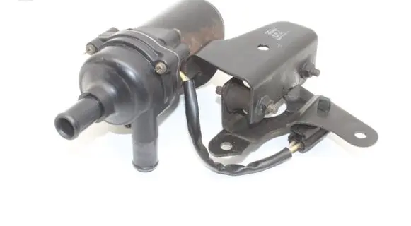 Jaguar XJ X40 Water pump MNC6710AC