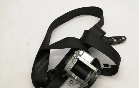 Audi Q7 4L Front seatbelt 606727300