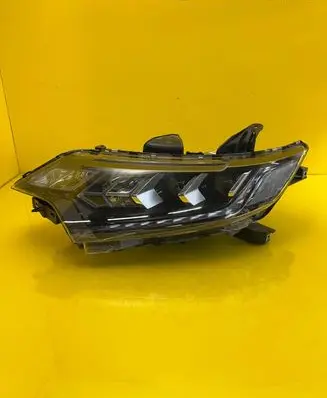 Mitsubishi Outlander Headlight/headlamp 8301D3-31