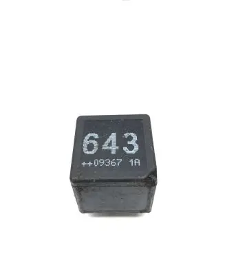 Audi A6 S6 C6 4F Other relay 8K0951253
