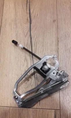 BMW X5 E53 Front door lock (next to the handle) 51238243636