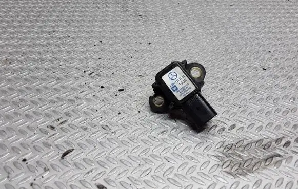 Mercedes-Benz E W210 Air pressure sensor A0041533128