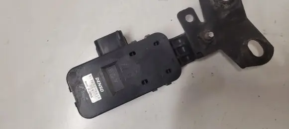 Jaguar XF X250 Exhaust gas pressure sensor 0136500010