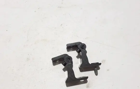 Audi Q7 4M Rear door upper hinge 