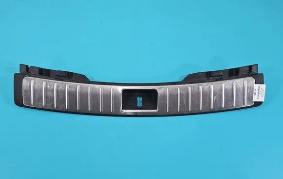 KIA Optima Center/middle under tray cover 85771-D4300 IMPRK1442954