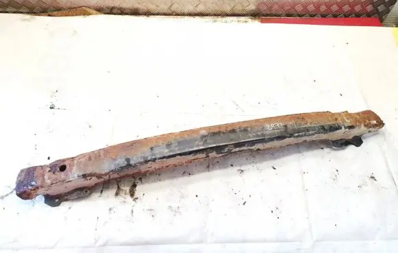 Rear beam