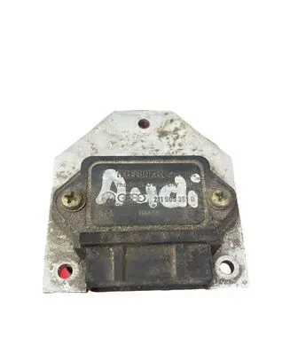 Audi 80 90 B3 Ignition amplifier control unit 211905351D